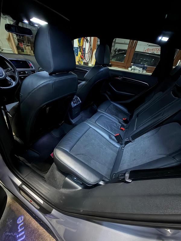 Gebraucht Audi SQ5 Design 250 PS (183 kW) 2016 Silber SUV