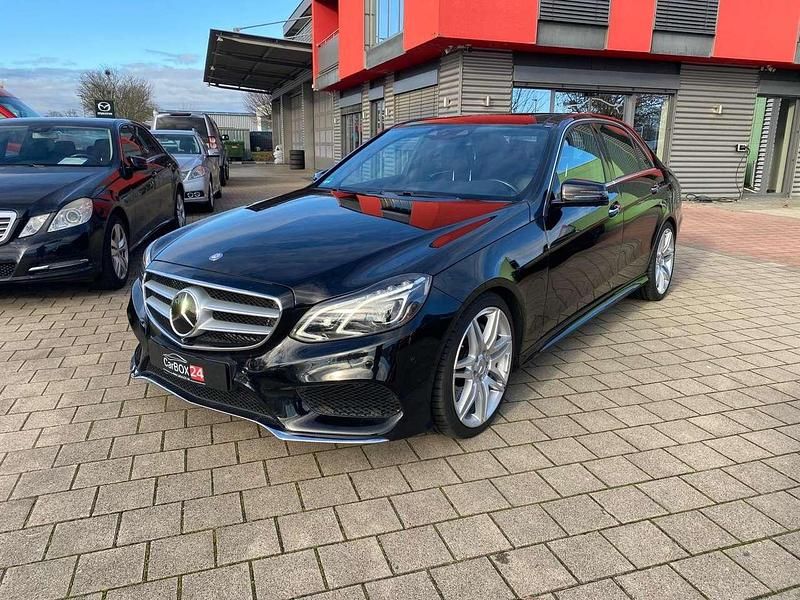 Obsidianschwarz metalliclack Gebraucht 2015 Mercedes E500 Limousine | 34.999 € (Teuer) - Bild 1/3