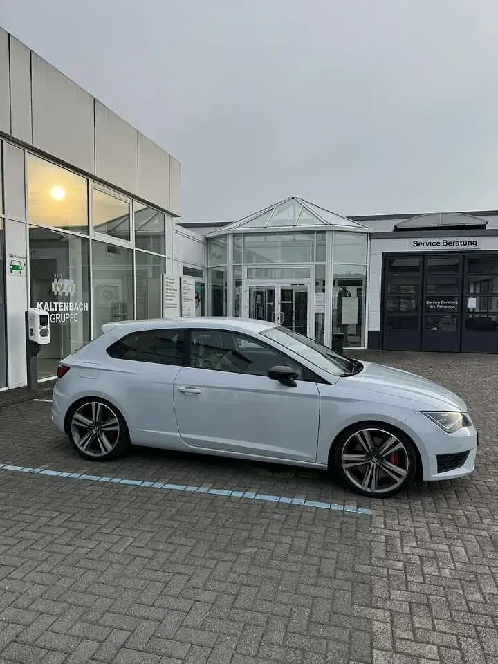 Gebraucht Seat Leon SC CUPRA 280 PS (205 kW) 2014 Weiß Kleinwagen