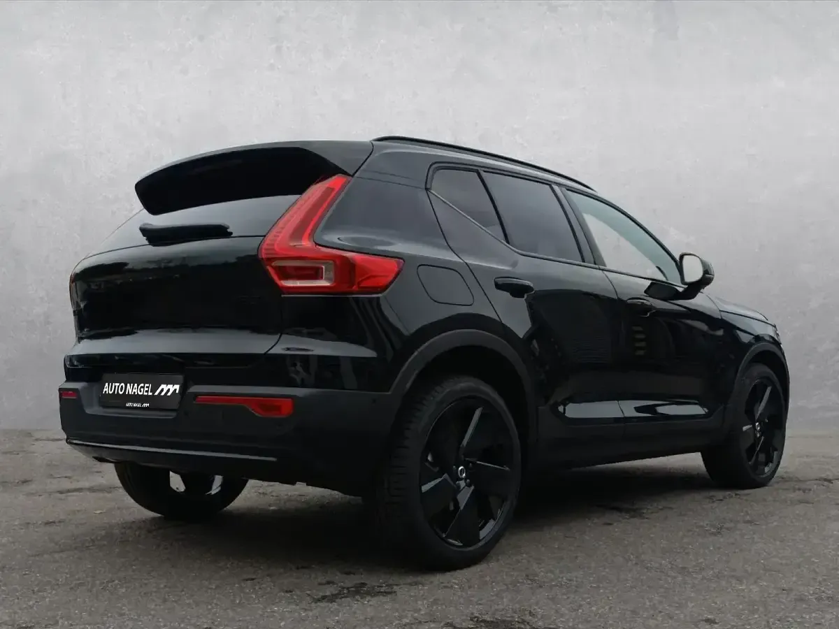 Ny Volvo XC40 Plus 163 HK (119 kW) 2026 Andere SUV