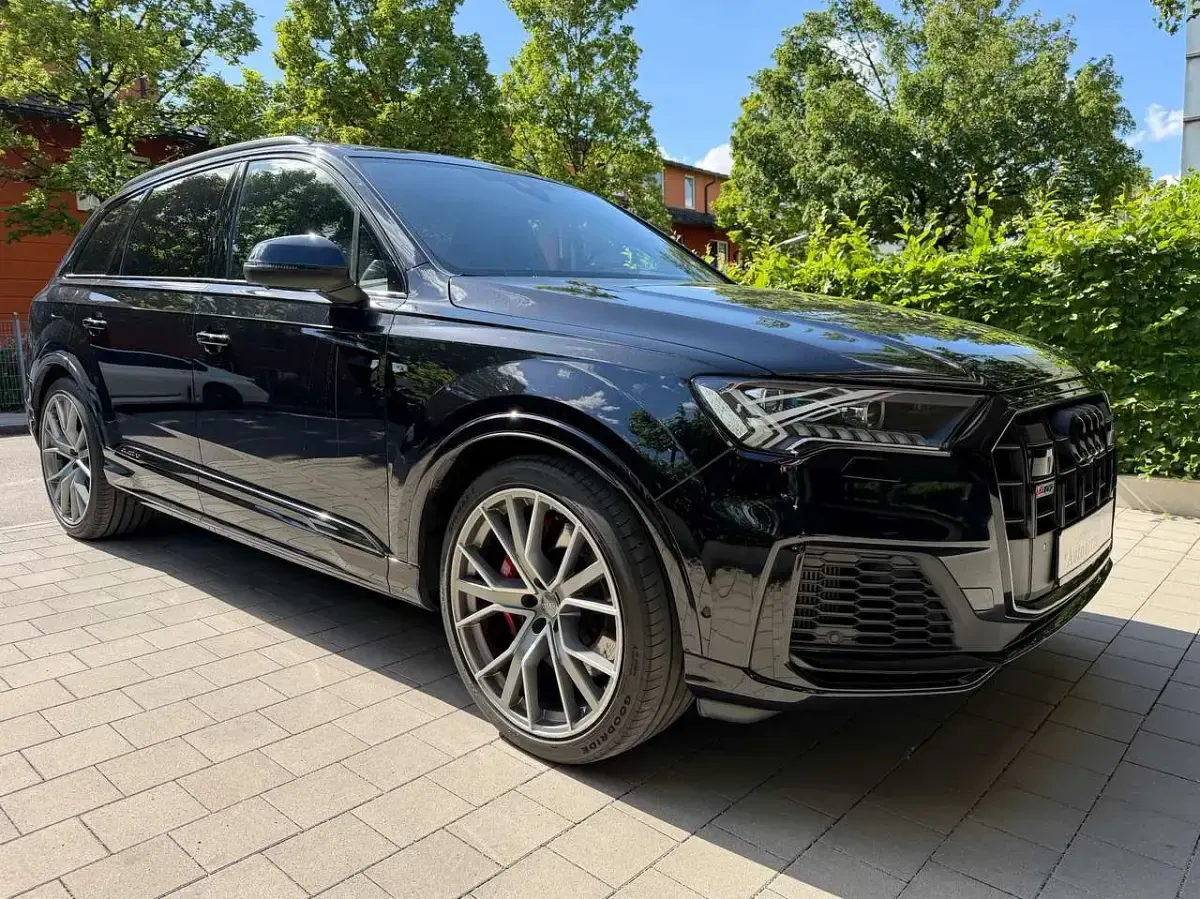 Gebraucht Audi SQ7 Ambiente 435 PS (319 kW) 2021 Orcaschwarz SUV