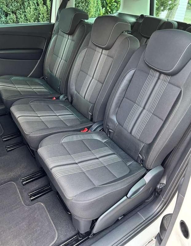 Gebraucht VW Sharan Match 140 PS (102 kW) 2013 Weiß Van / Kleinbus