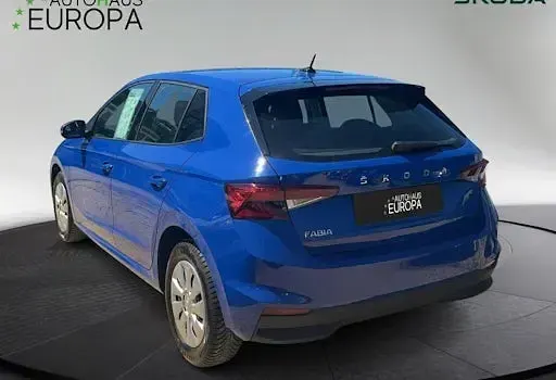 Gebraucht Skoda Fabia Active 65 PS (47 kW) 2023 Blau Kleinwagen