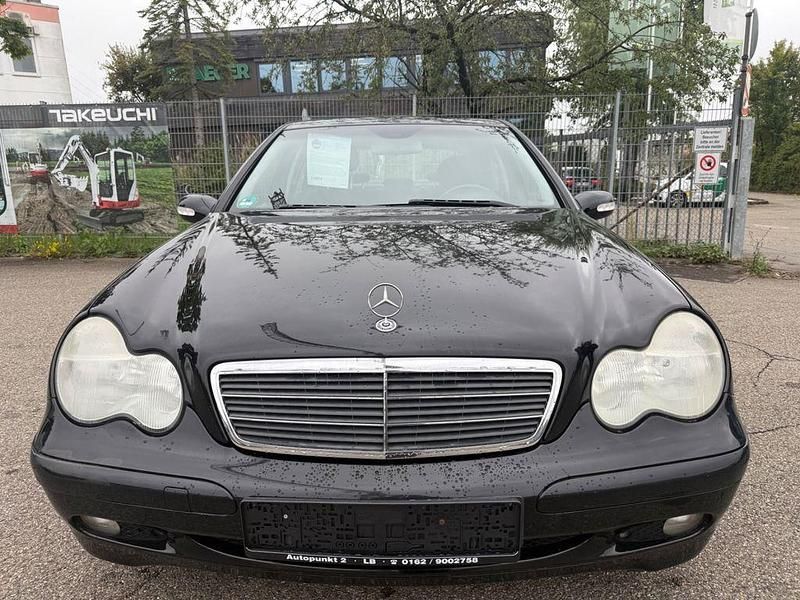 Gebraucht Mercedes C180 143 PS (105 kW) 2005 Schwarz Limousine