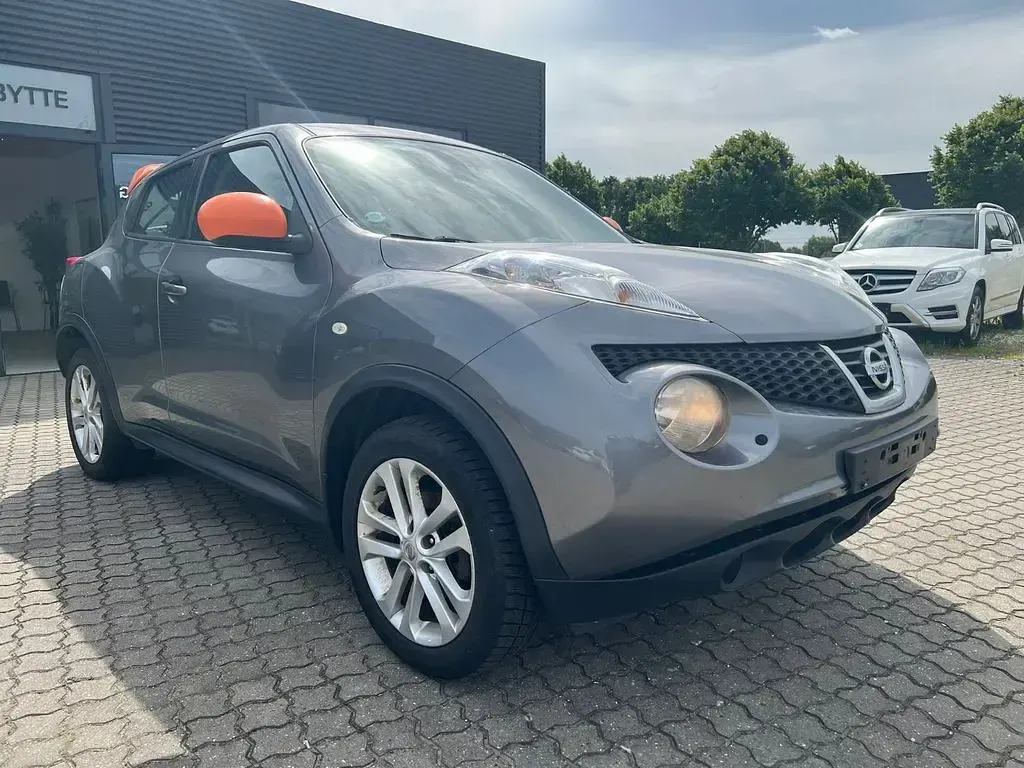 Gebraucht Nissan Juke Visia 94 PS (69 kW) 2014 Grau SUV