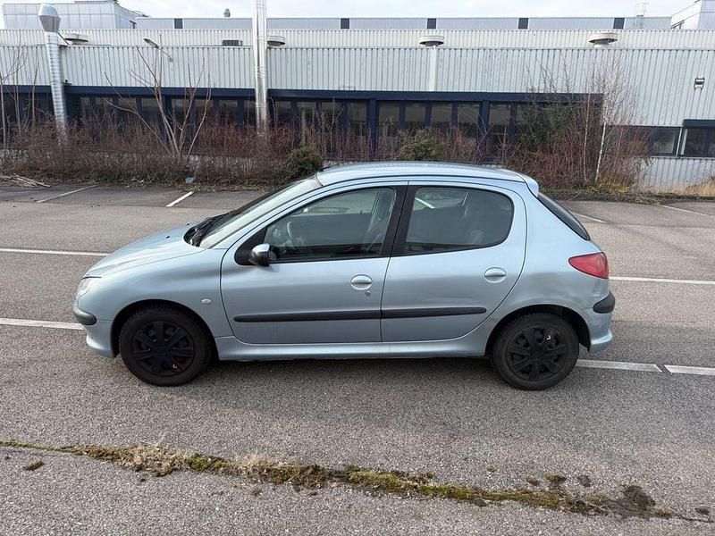 Gebraucht Peugeot 206 Filou 88 PS (64 kW) 2004 Limousine
