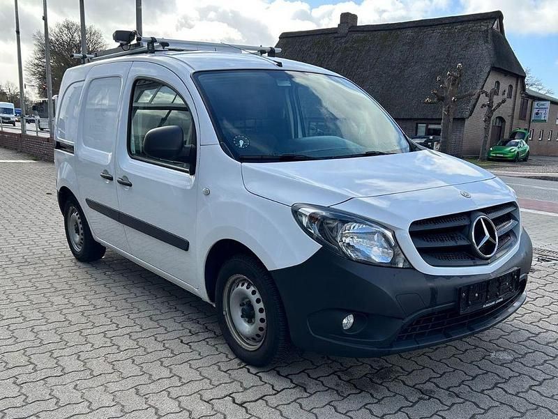 Gebraucht Mercedes Citan 109 95 PS (69 kW) 2020 Weiß Van / Kleinbus