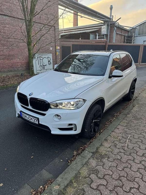 Gebraucht BMW X5 258 PS (189 kW) 2014 Weiß SUV