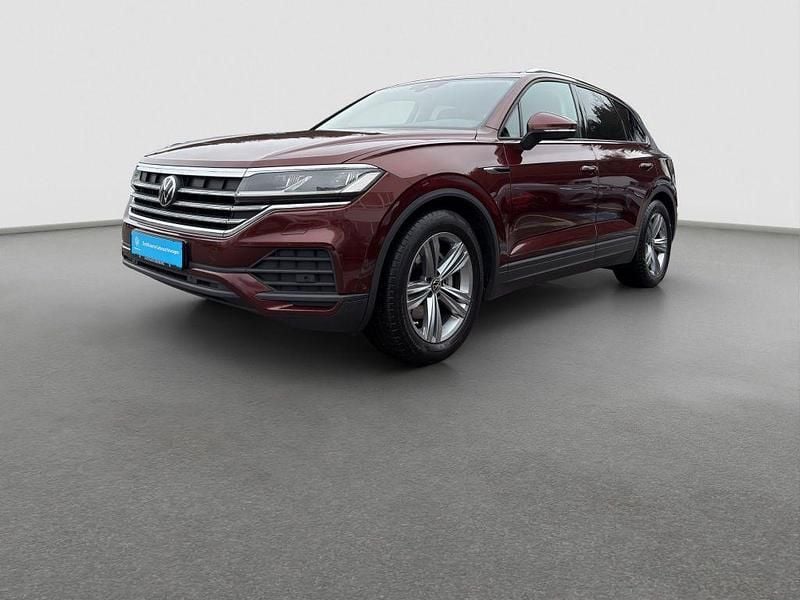 Gebraucht VW Touareg Basis 286 PS (210 kW) 2022 Rot SUV