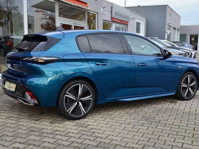 Second-hand Peugeot 308 GT 131 CP (96 kW) 2024 Albastru Berlinǎ