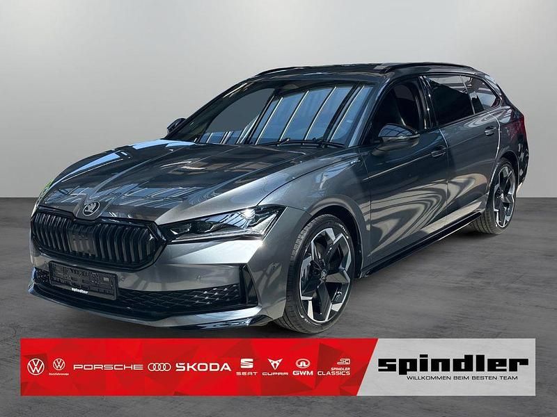 Grau Neu 2025 Skoda Superb SportLine Kombi | 57.691 € - Bild 1/4