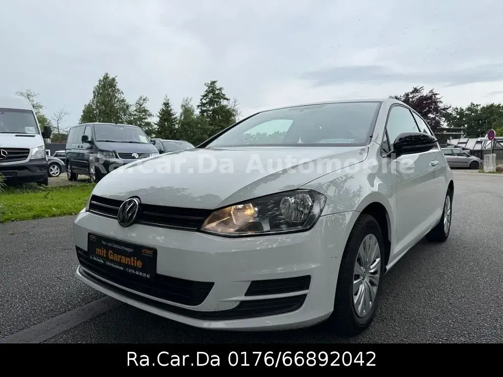 Gebraucht VW Golf VII Trendline 86 PS (63 kW) 2014 Weiß Kleinwagen