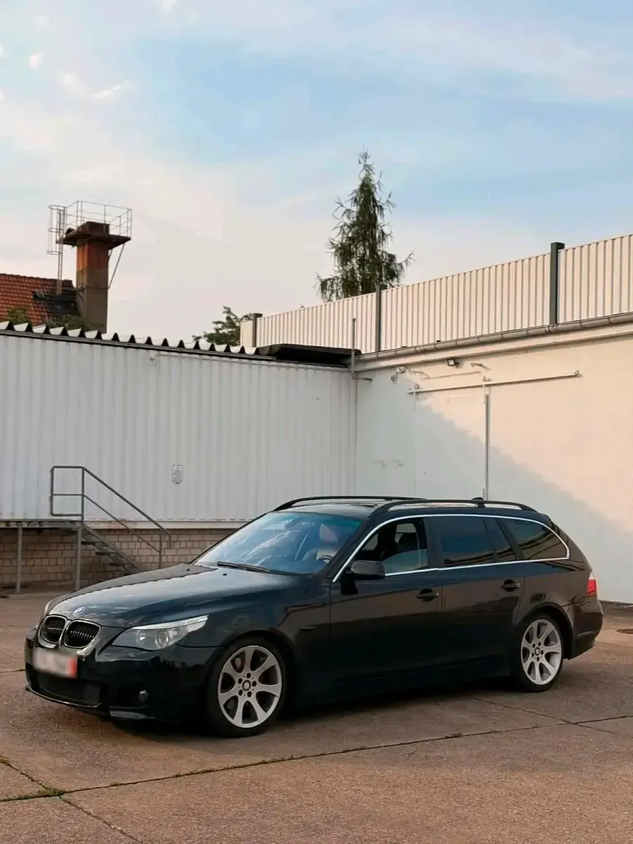 Gebraucht BMW 530 260 PS (191 kW) 2005 Schwarz Kombi