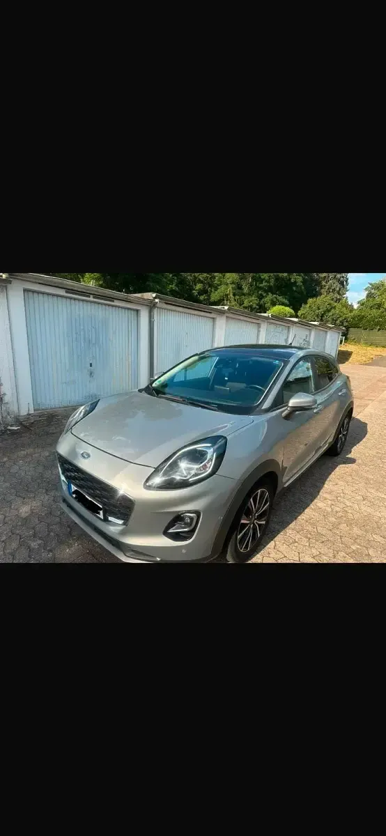 Gebraucht Ford Puma Titanium 125 PS (91 kW) 2021 Grau SUV