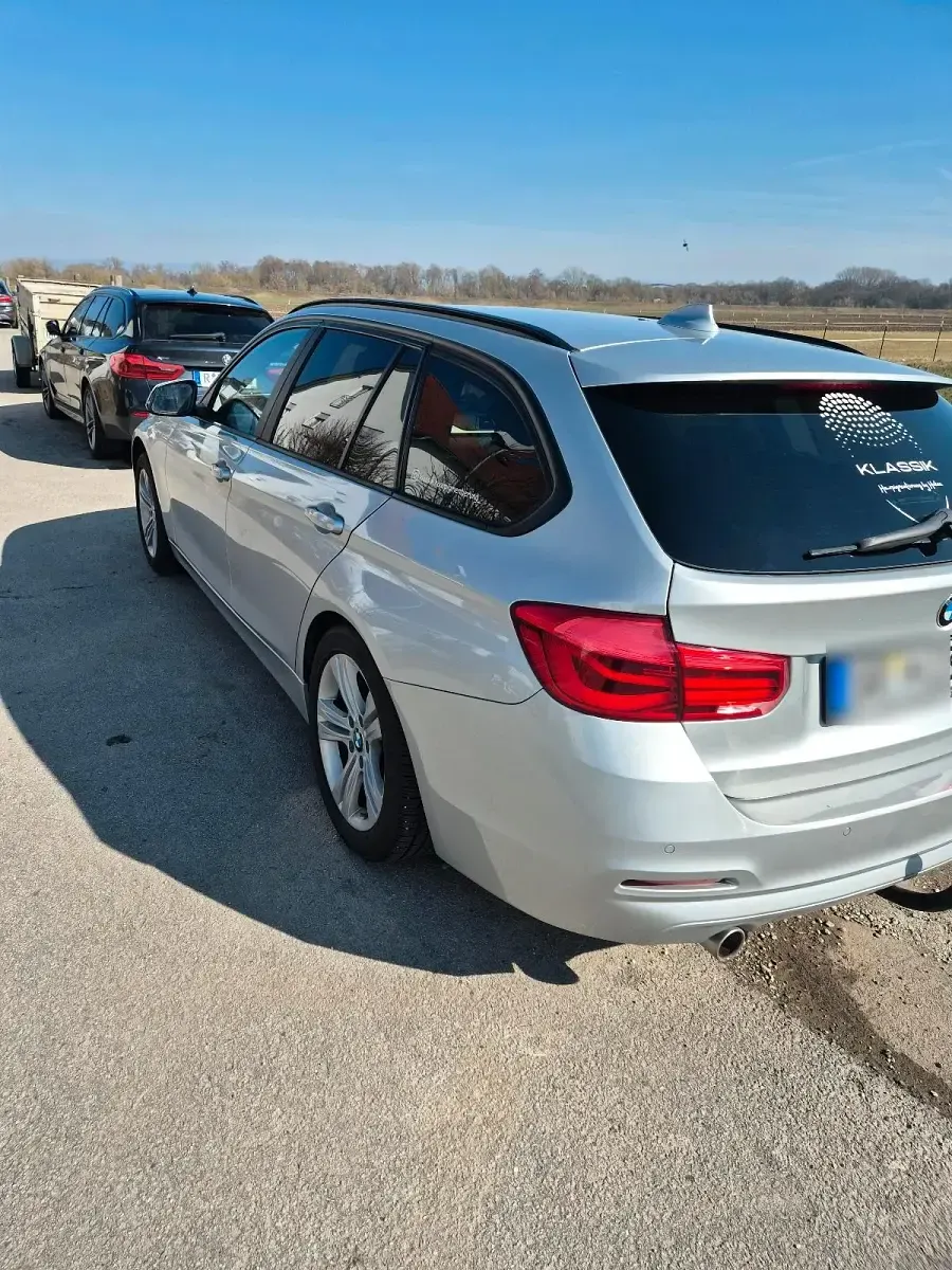 Gebraucht BMW 318 150 PS (110 kW) 2017 Silber Kombi