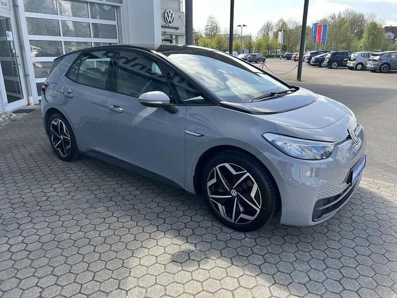Gebraucht VW ID.3 Pure 110 kW (150 PS) 2021 Mondsteingrau Kleinwagen