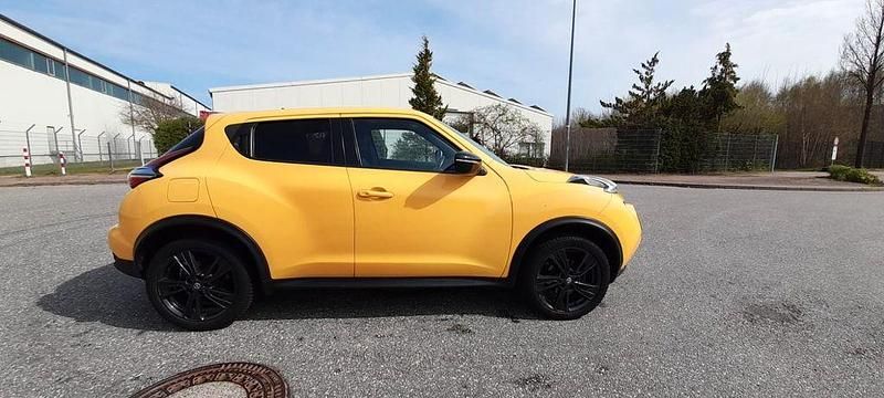 Gebraucht Nissan Juke N-Connecta 116 PS (85 kW) 2017 Gelb SUV