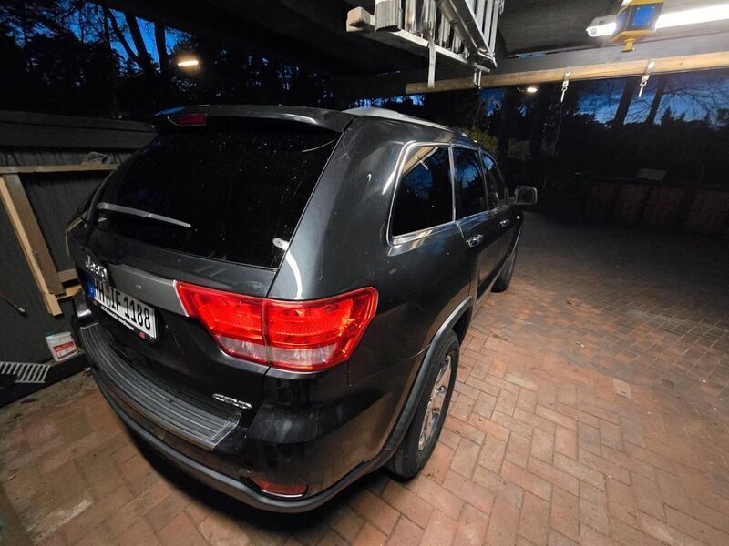 Schwarz Gebraucht 2012 Jeep Grand Cherokee Limited SUV | 16.500 € (Fairer Preis) - Bild 1/4