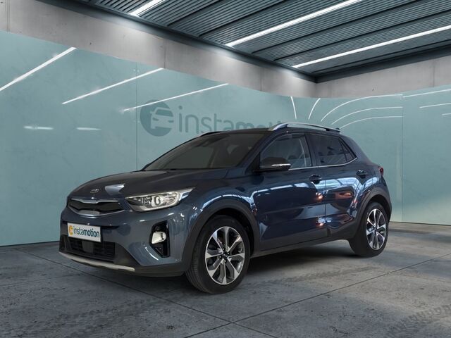 Blau Gebraucht 2018 Kia Stonic Spirit SUV | 14.349 € (Fairer Preis) - Bild 1/2