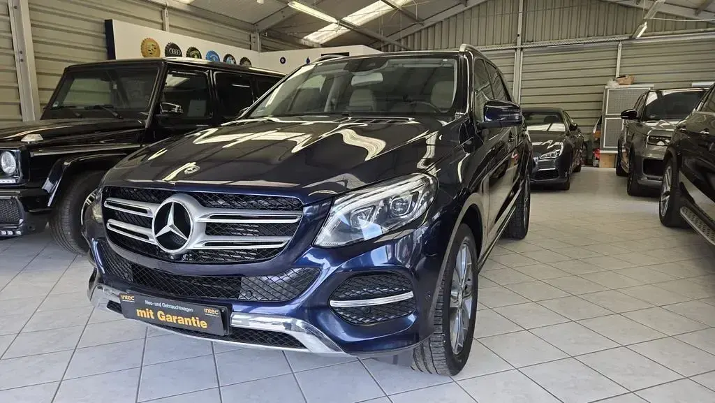 Gebraucht Mercedes GLE350 258 PS (189 kW) 2017 Blau SUV