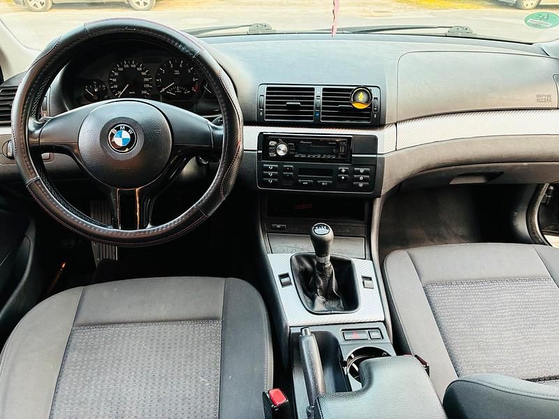 Gebraucht BMW 316 116 PS (85 kW) 2003 Schwarz Limousine