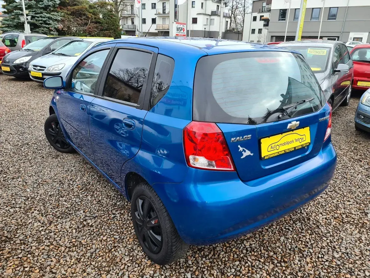 Gebraucht Chevrolet Kalos SE 72 PS (52 kW) 2008 Sports blue (mica) Kleinwagen