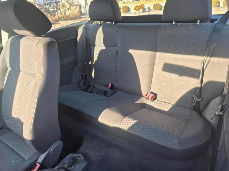 Gebraucht VW Polo Highline 69 PS (50 kW) 2003 Schwarz Limousine