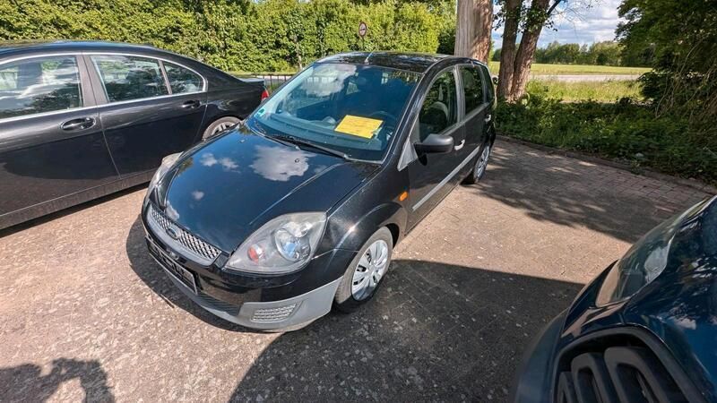 Schwarz Gebraucht 2006 Ford Fiesta Kleinwagen | 2.490 € (Etwas zu teuer) - Bild 1/4