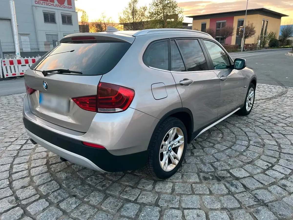 Gebraucht BMW X1 204 PS (150 kW) 2010 Beige SUV