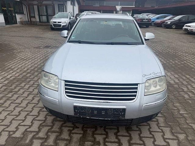 Usata VW Passat Highline 193 CV (141 kW) 2004 Argento Berlina