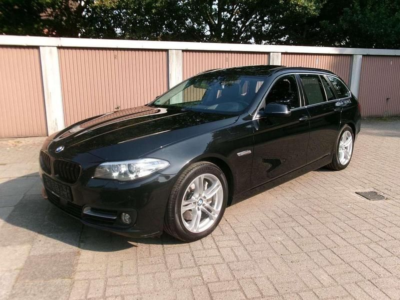 Schwarz Gebraucht 2016 BMW 530 Performance Kombi | 19.750 € (Guter Preis) - Bild 1/4