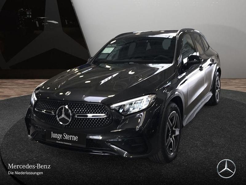 Gebraucht Mercedes GLC200 AMG 204 PS (150 kW) 2025 Grau SUV
