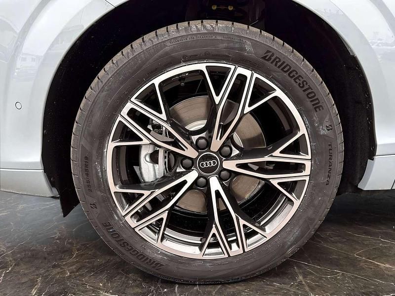 Gebraucht Audi Q3 150 PS (110 kW) 2025 Pfeilgrau perleffekt SUV