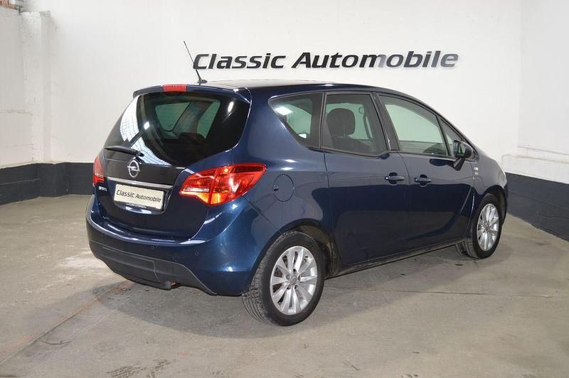 Second-hand Opel Meriva 120 CP (88 kW) 2012 Albastru Monovolum