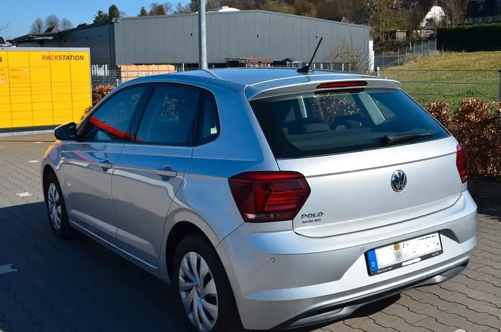 Gebraucht VW Polo United 95 PS (69 kW) 2019 Silber Kleinwagen