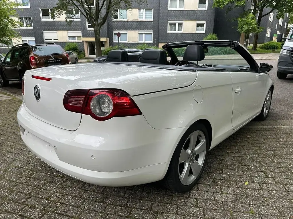 Gebraucht VW Eos 140 PS (102 kW) 2010 Weiß Cabrio