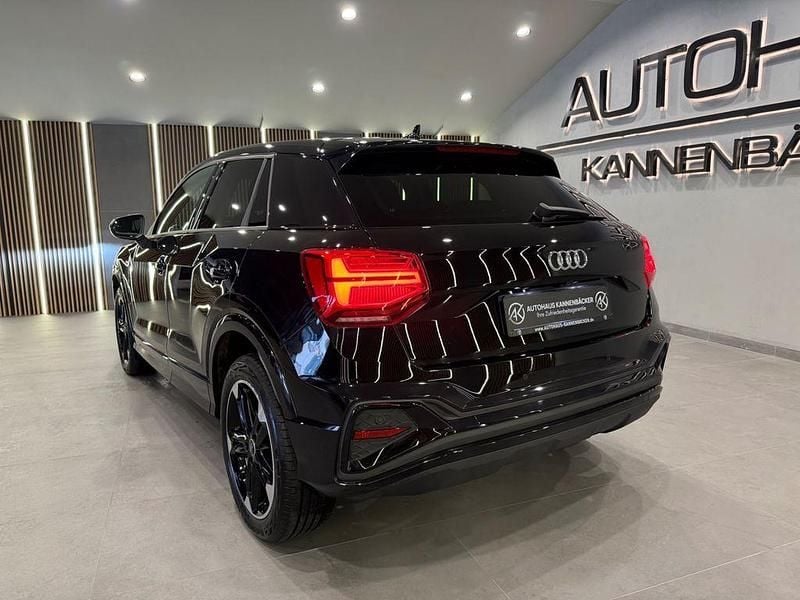 Gebraucht Audi Q2 S-Line 150 PS (110 kW) 2023 Schwarz SUV