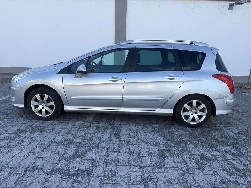 Gebraucht Peugeot 308 Premium 120 PS (88 kW) 2011 Silber Kombi