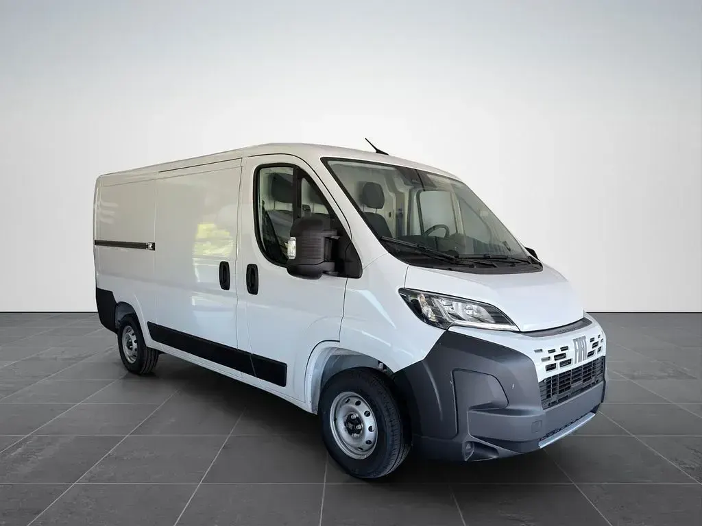 Neu Fiat Ducato 120 PS (88 kW) 2025 Weiß Van