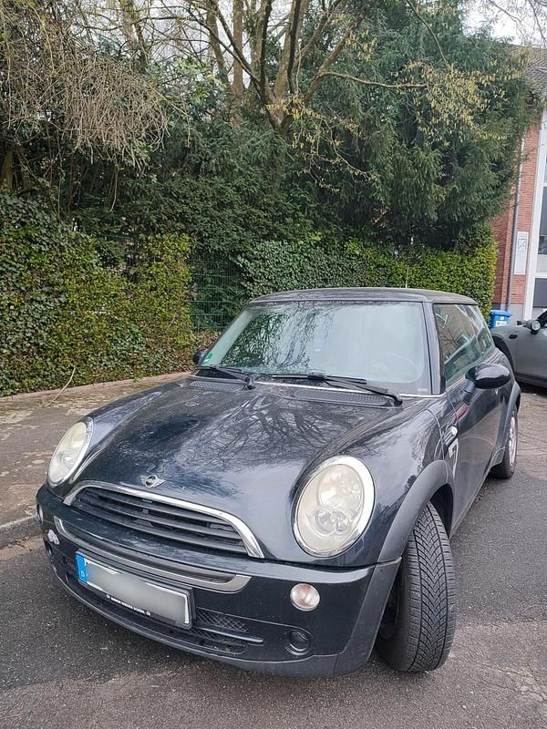 Gebraucht Mini ONE 90 PS (66 kW) 2005 Schwarz Kleinwagen