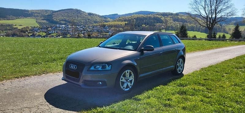Używany Audi A3 S-Line 170 KM (125 kW) 2010 Szary Hatchback