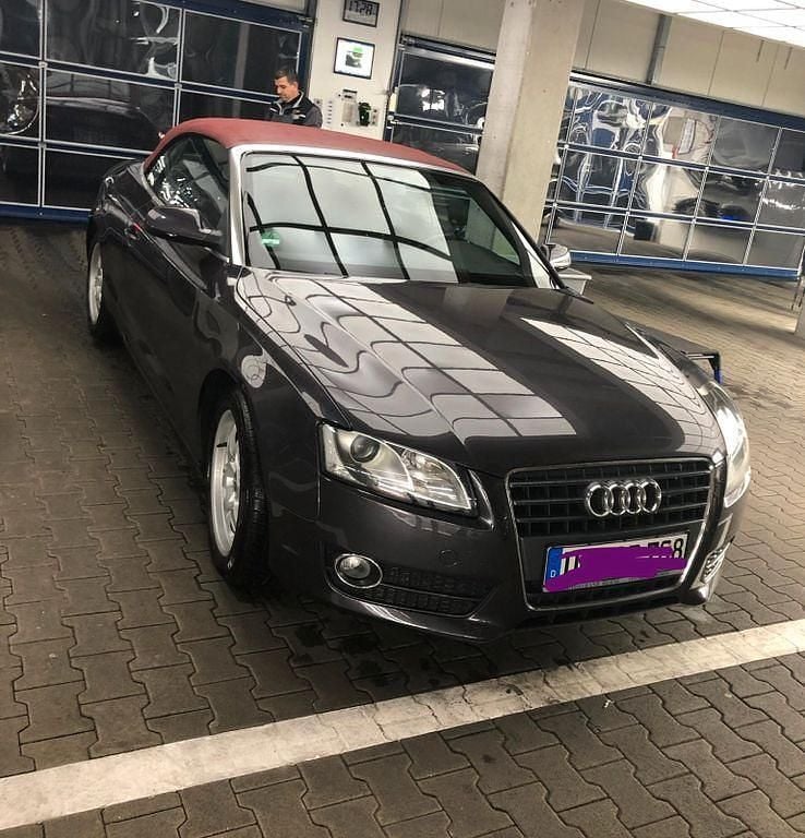 Gebraucht Audi A5 Cabriolet 160 PS (117 kW) 2010 Grau Cabrio