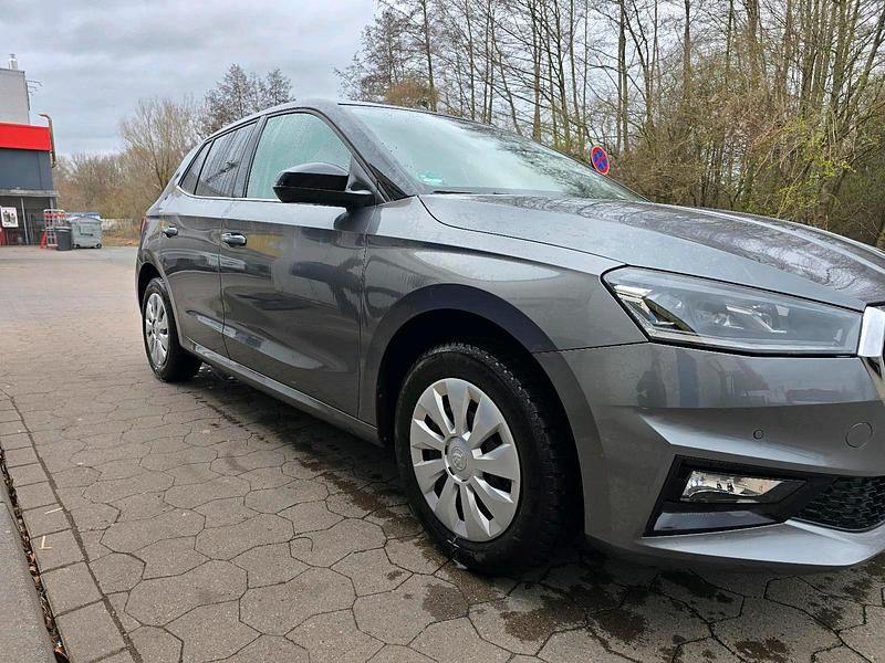 Gebraucht Skoda Fabia 110 PS (80 kW) 2022 Grau Kleinwagen