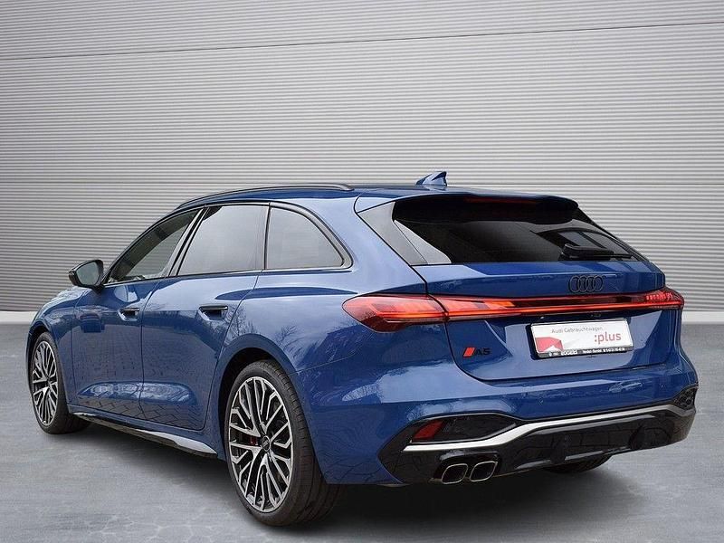 Gebraucht Audi A5 Ambiente 204 PS (150 kW) 2024 Ascariblau metallic Coupé