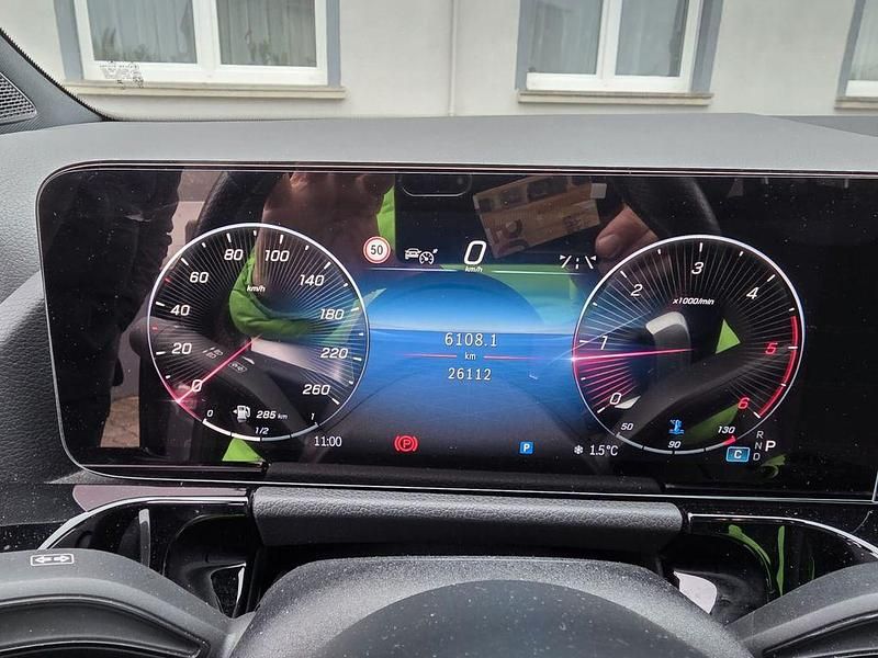 Gebraucht Mercedes GLA180 AMG 116 PS (85 kW) 2025 Grau SUV