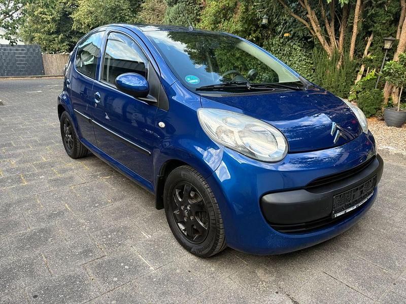 Blau Gebraucht 2009 Citroën C1 Style Kleinwagen | 2.400 € - Bild 1/4