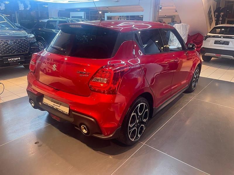 Rot Gebraucht 2019 Suzuki Swift Sport Limousine | 13.990 € (Fairer Preis) - Bild 1/4