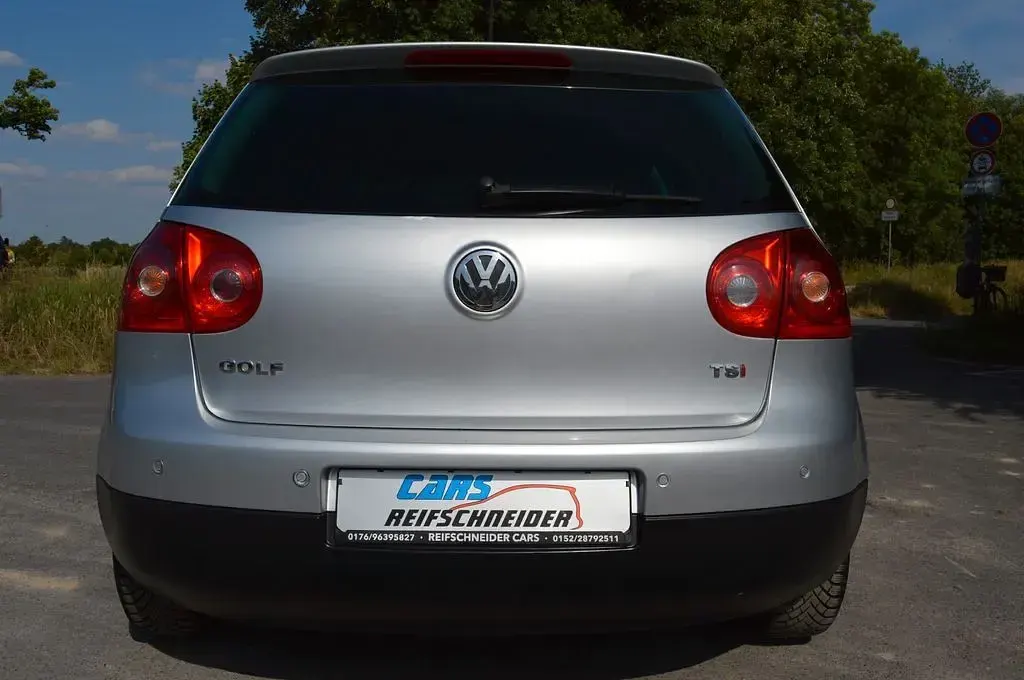Gebraucht VW Golf VI United 140 PS (102 kW) 2008 Silber Kleinwagen