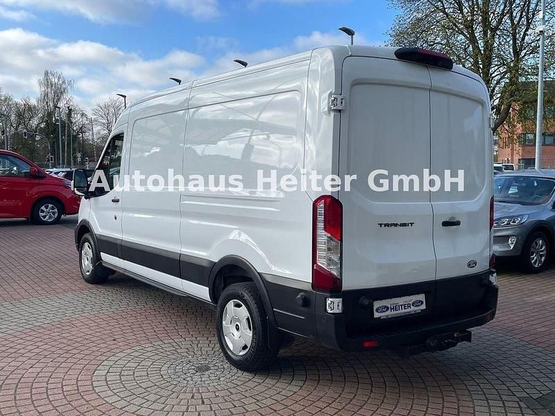 Second-hand Ford Transit 131 CP (96 kW) 2025 Alb Berlinǎ