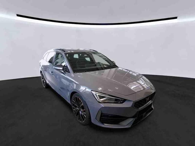 Grau Gebraucht 2023 Cupra Leon Kombi | 23.944 € (Guter Preis) - Bild 1/3